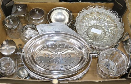 An Elkington silver plated breakfast tureen and sundry plated wares